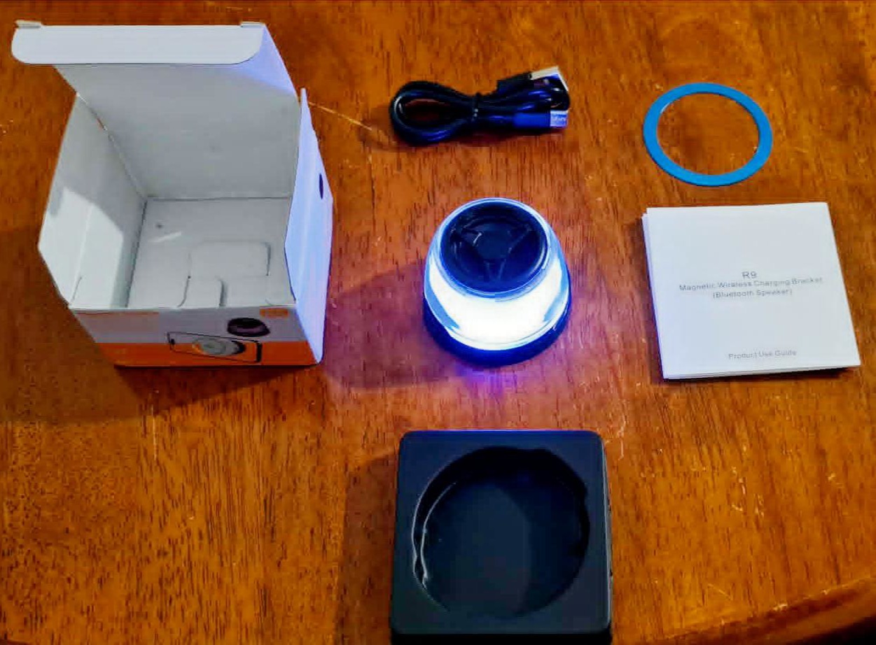 R9 package contents